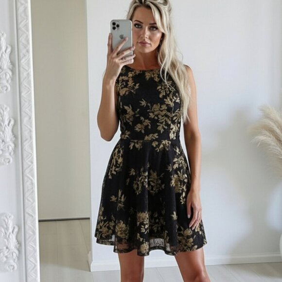 NWT Gabby Skye Fit & Flare Dress - Picture 11 of 12